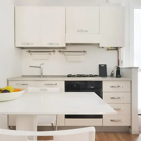 Apartment Charming Milanese Aparment *