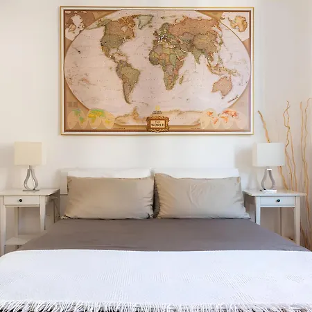 Charming Milanese Aparment * Milan